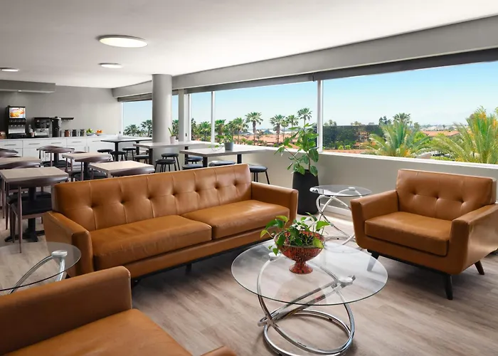 Sheraton Ontario AirportAirport Hotel